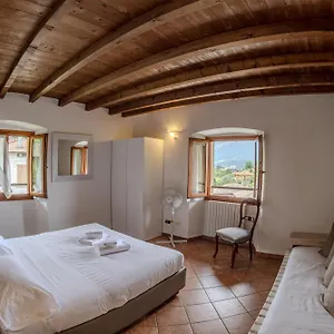 Giulia Bellagio